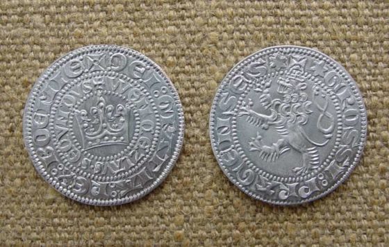 Coin replica Prague Groschen of Wenzel II. Aluminium - 10 pcs - Image 2