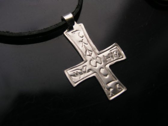 042-83 Replica of Byzantine cross of 9 century - 2 pcs