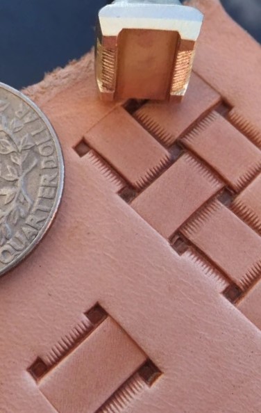 Quadratic Basket - straps